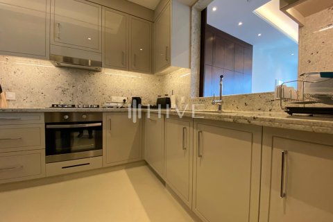 Apartment de 2 dormitorios en The Address Sky View Towers, UAE No. 77209 8