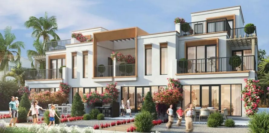 4 bedrooms Townhouse in Dubai, UAE No. 199344