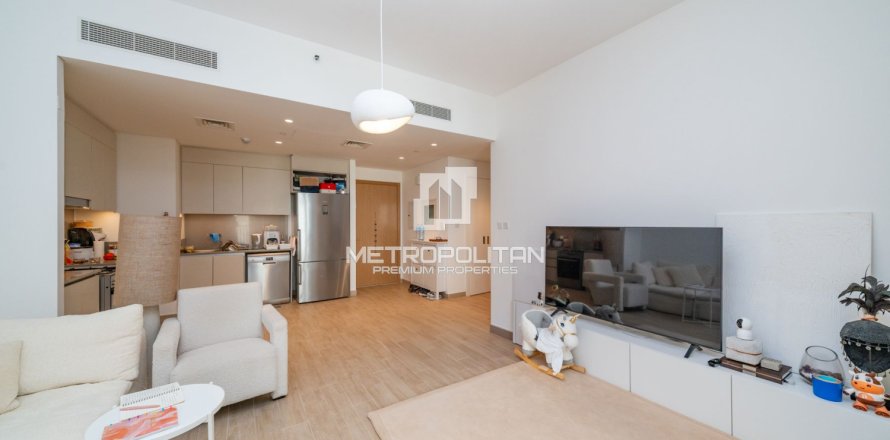 Appartement de 2 chambres à Creek Beach, UAE No. 130064