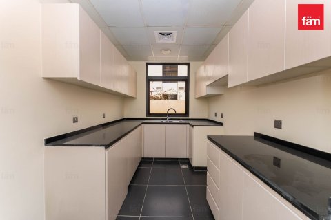 Villa de 3 dormitorios en Dubai, UAE No. 223666 12