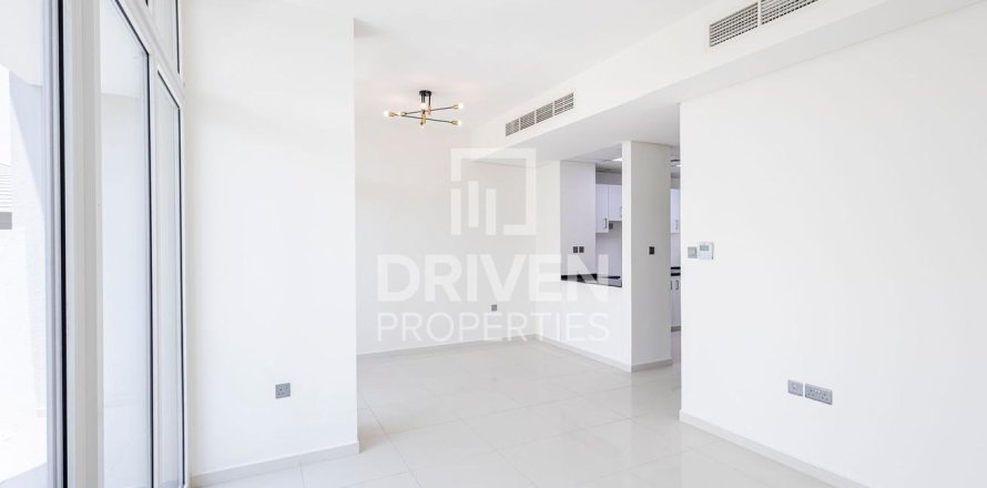 Townhouse de 3 dormitorios en Dubai, UAE No. 217502