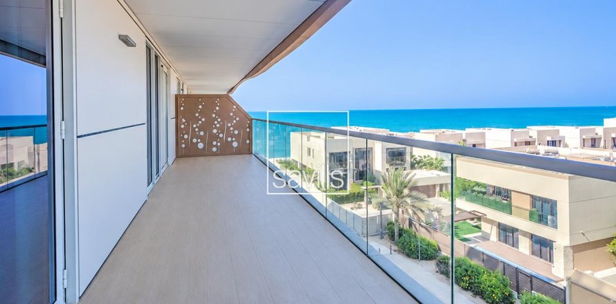 Apartment de 3 dormitorios en Saadiyat Island, UAE No. 222646