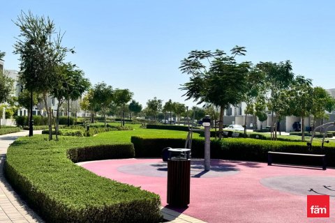 3 bedrooms Villa in Dubai, UAE No. 167151 15