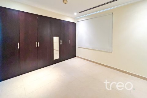 3 bedrooms Villa in Jumeirah Park, UAE No. 220784 13