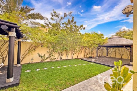 3 bedrooms Villa in Jumeirah Park, UAE No. 220784 19