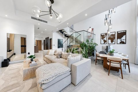 4 bedrooms Townhouse in Jumeirah Village Circle, UAE No. 212732 7
