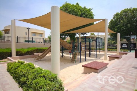3 bedrooms Villa in Saheel, UAE No. 220807 17