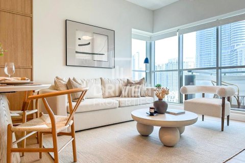 1 bedroom Apartment in Boulevard Central Towers, UAE No. 215119 4