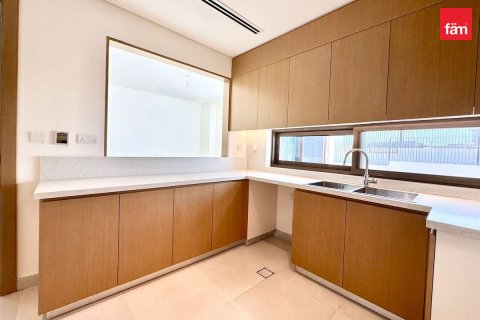 4 bedrooms Villa in Al Furjan, UAE No. 213412 9