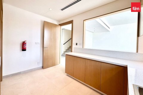 4 bedrooms Villa in Al Furjan, UAE No. 213412 8