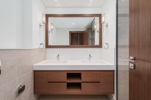 2 bedrooms Apartment in EMAAR Beachfront, UAE No. 225572 31