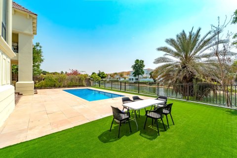 4 غرف نوم فيلا في Jumeirah Islands, الإمارات العربية المتحدة رقم 213497 5
