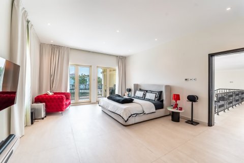 4 غرف نوم فيلا في Jumeirah Islands, الإمارات العربية المتحدة رقم 213497 11