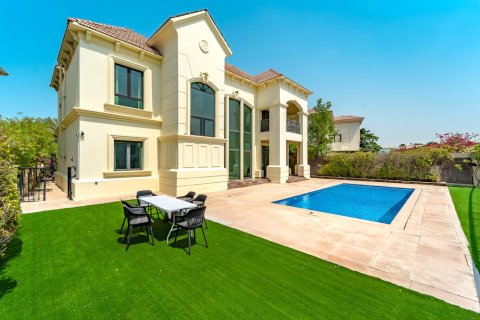 4 غرف نوم فيلا في Jumeirah Islands, الإمارات العربية المتحدة رقم 213497 4