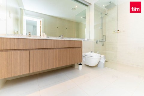2 bedrooms Apartment in Dubai, UAE No. 168732 18