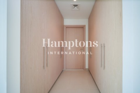 3 bedrooms Apartment in The Views 1, UAE No. 219368