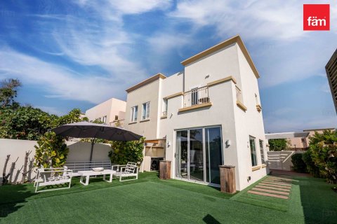 Villa de 2 dormitorios en Dubai, UAE No. 137133 18