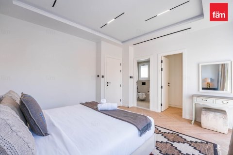 Villa de 2 dormitorios en Dubai, UAE No. 137133 10