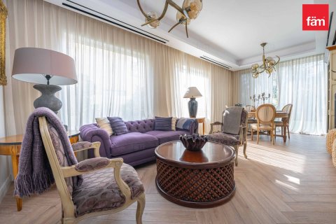 Villa de 2 dormitorios en Dubai, UAE No. 137133 4