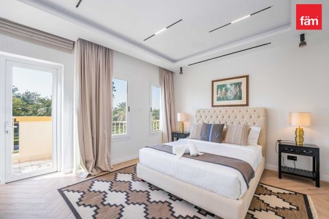 Villa de 2 dormitorios en Dubai, UAE No. 137133 8