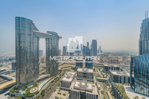 Apartment de 3 dormitorios en Burj Vista, UAE No. 22038 18