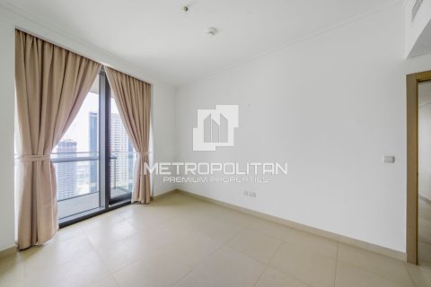 Apartment de 3 dormitorios en Burj Vista, UAE No. 22038 10