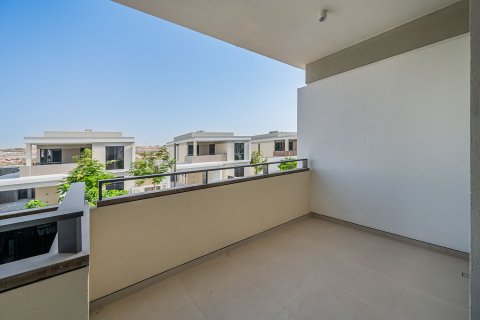 Вилла с 5 спальнями в Tilal Al Ghaf, ОАЭ №204840 4