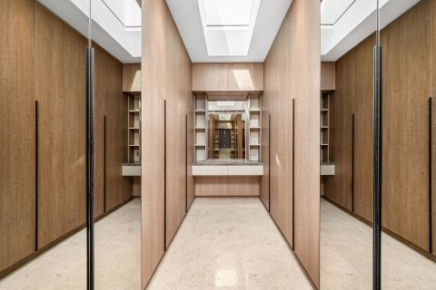 Вилла с 5 спальнями в Tilal Al Ghaf, ОАЭ №204840 10