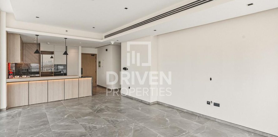 2 bedrooms Apartment in Dubai, UAE No. 212616