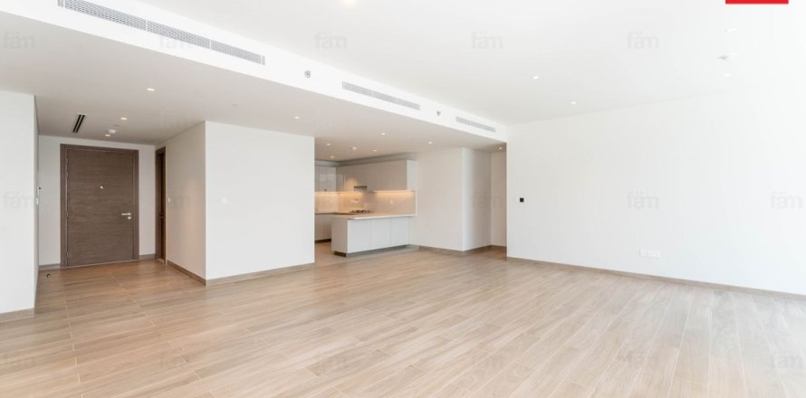 Apartment de 3 dormitorios en Dubai, UAE No. 213354