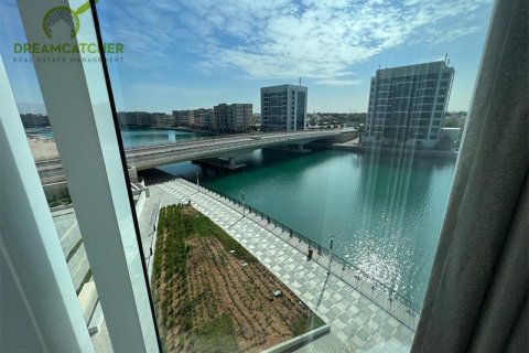 Квартира с 2 спальнями в Mina Al Arab, ОАЭ №75277 5