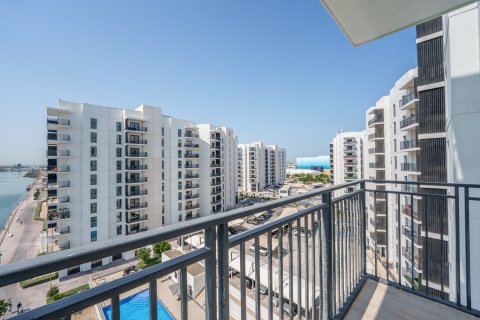 Apartment de 3 dormitorios en  Yas Island, UAE No. 215282