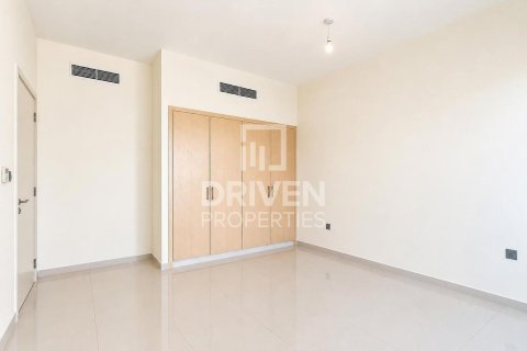 6 bedrooms Villa in Dubai, UAE No. 211200 18