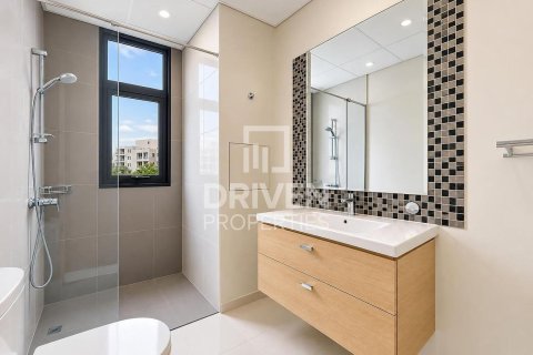 6 bedrooms Villa in Dubai, UAE No. 211200 22