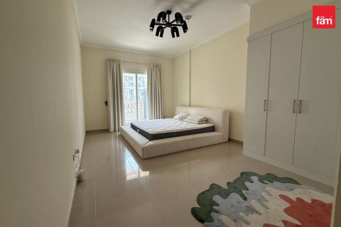 Apartment de 3 dormitorios en Dubai, UAE No. 216936 8