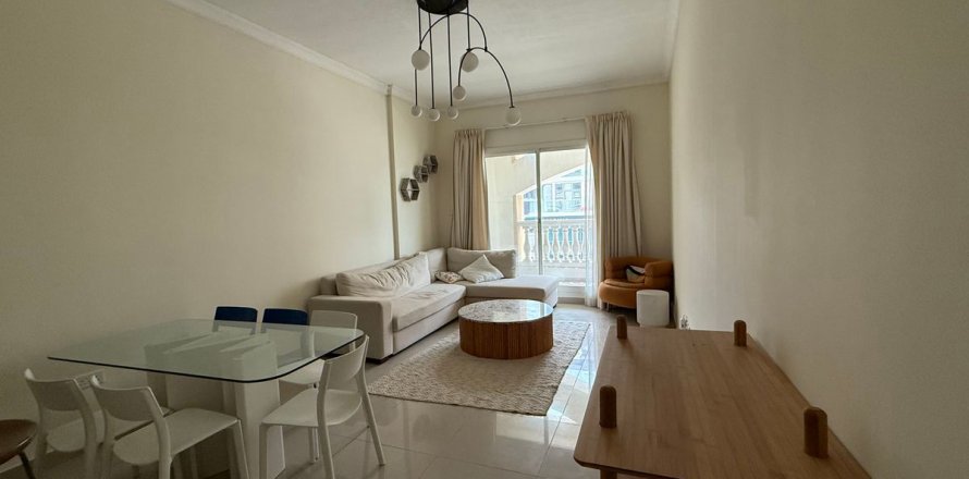 Apartment de 3 dormitorios en Dubai, UAE No. 216936