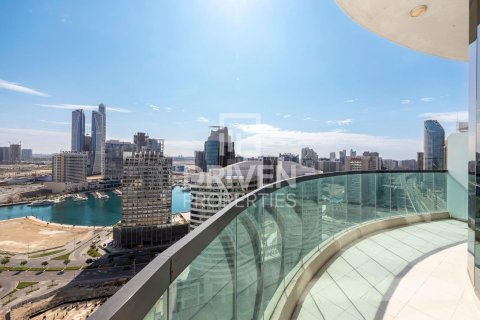 2 bedrooms Apartment in Downtown Dubai (Downtown Burj Dubai), UAE No. 211425