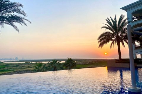 Apartment de 2 dormitorios en Yas Island, UAE No. 223373 10