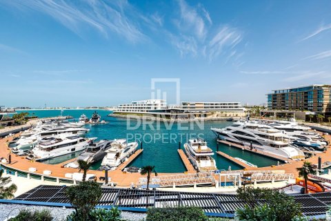 Appartement de 3 chambres à Jumeirah Bay Island, UAE No. 221023