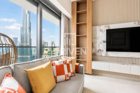 Apartment de 3 dormitorios en Opera District, UAE No. 217966 3