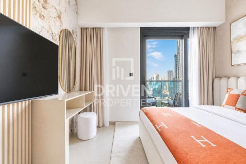 Apartment de 3 dormitorios en Opera District, UAE No. 217966 11