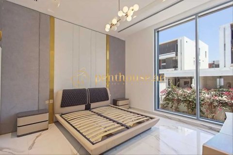 6 bedrooms Villa in Golf City, UAE No. 128981 19