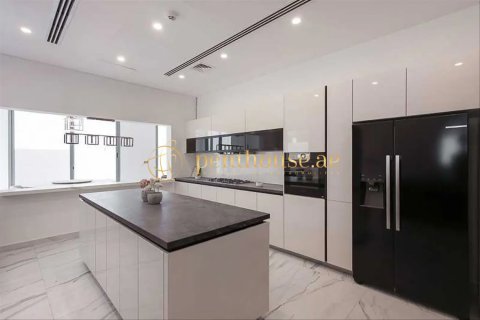 6 bedrooms Villa in Golf City, UAE No. 128981 9
