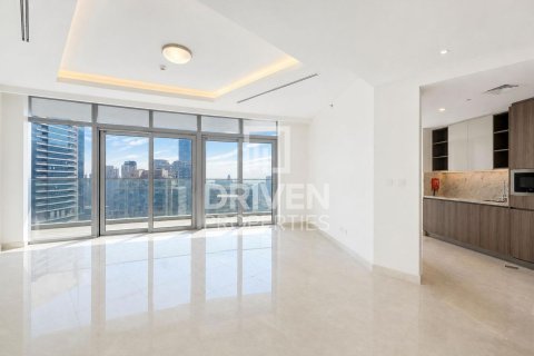 Apartment de 2 dormitorios en Imperial Avenue, UAE No. 223291 4