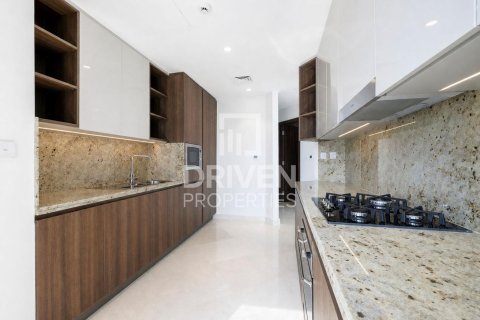 Apartment de 2 dormitorios en Imperial Avenue, UAE No. 223291 8