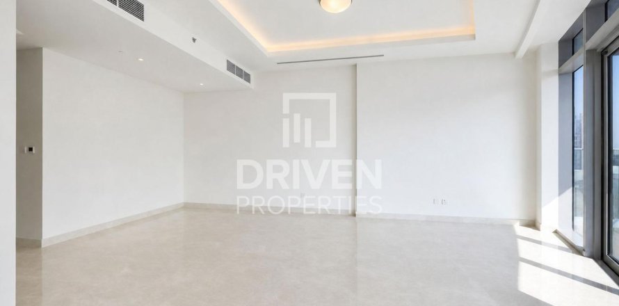 Apartment de 2 dormitorios en Imperial Avenue, UAE No. 223291
