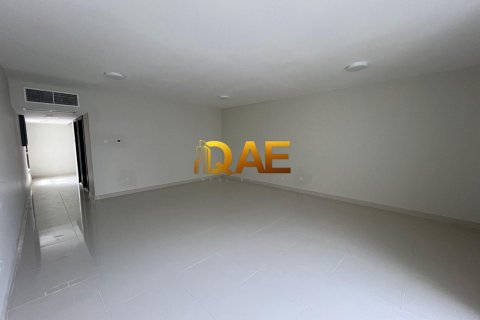 Villa de 4 chambres à Mirdif Villas, UAE No. 35522 10