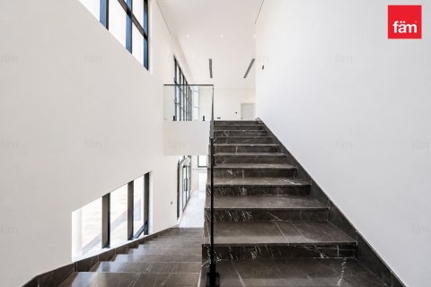 4 bedrooms Villa in Al Barsha, UAE No. 131220 10