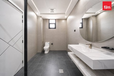 4 bedrooms Villa in Al Barsha, UAE No. 131220 7