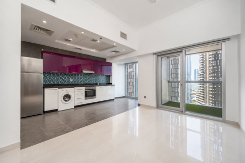 1 غرف نوم شقة في Cayan Tower, الإمارات العربية المتحدة رقم 202402 6